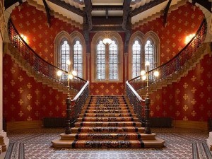 old world hotels st pancras renaissance 600x450 300x225 Nanne    A girl should be two things: who and what she wants.