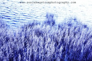 Over and underexposing.